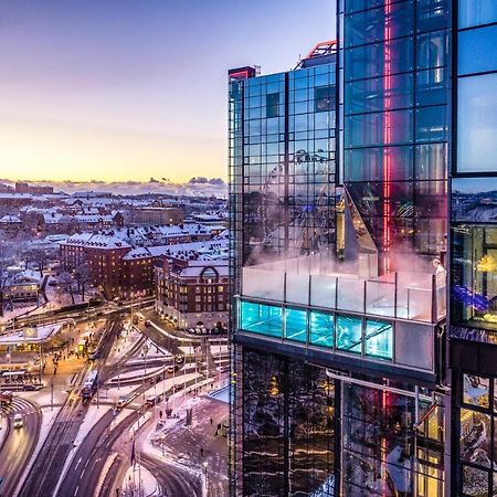 Upper House Hotel Gothenburg Exterior photo The observation deck at the top of the tower