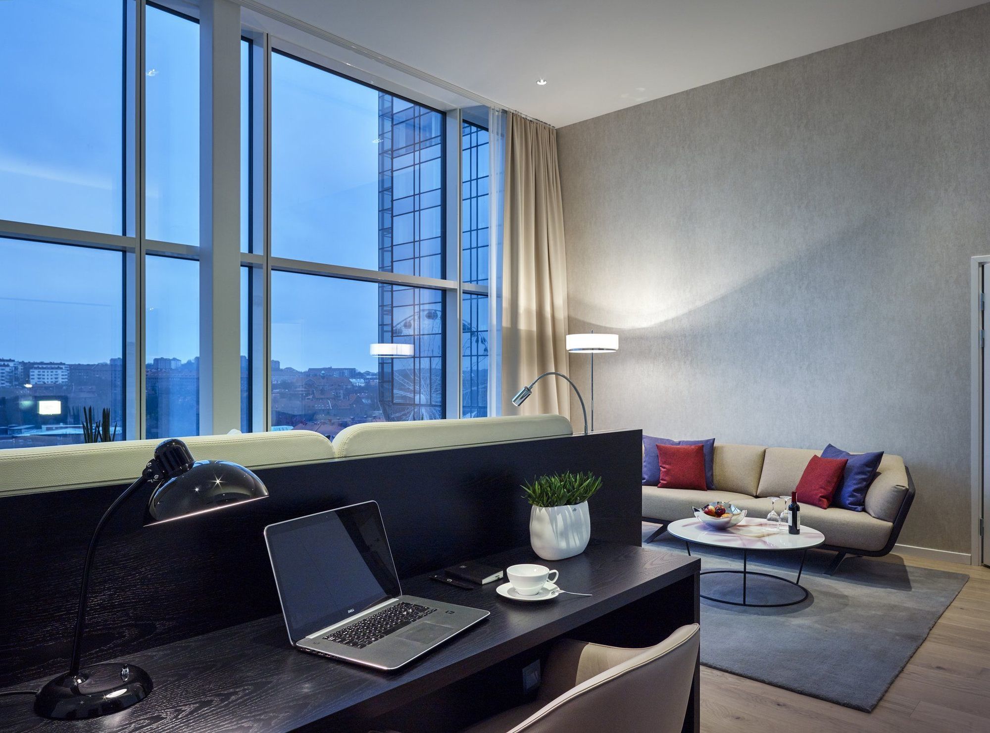 Upper House Hotel Gothenburg Exterior photo A suite at the hotel