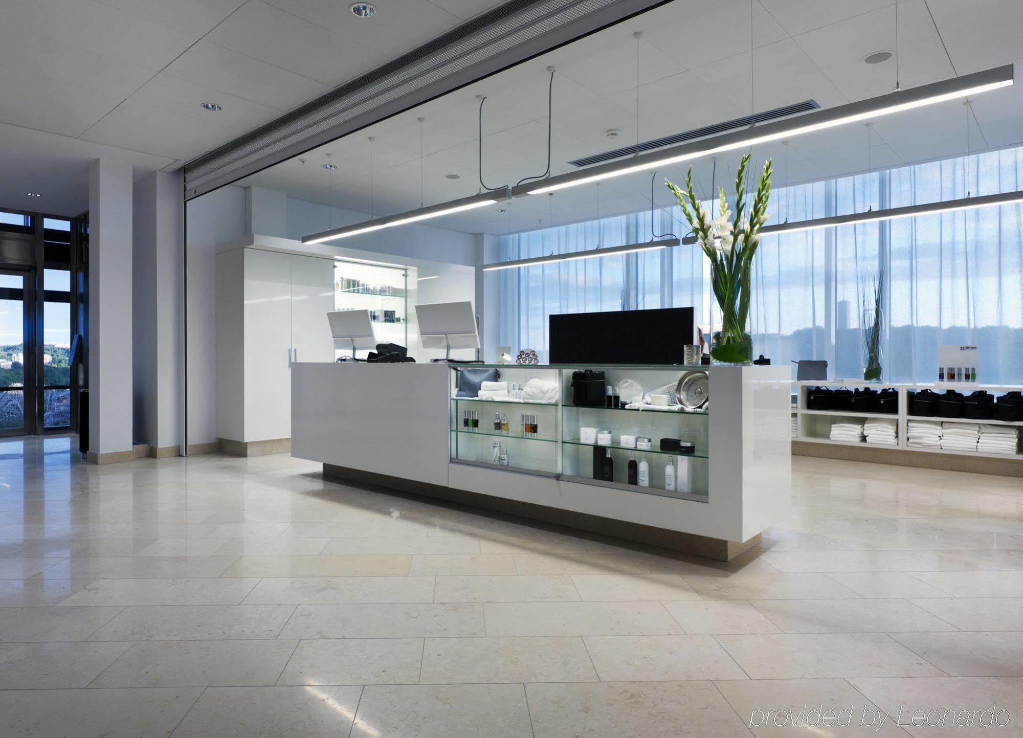 Upper House Hotel Gothenburg Exterior photo Reception area