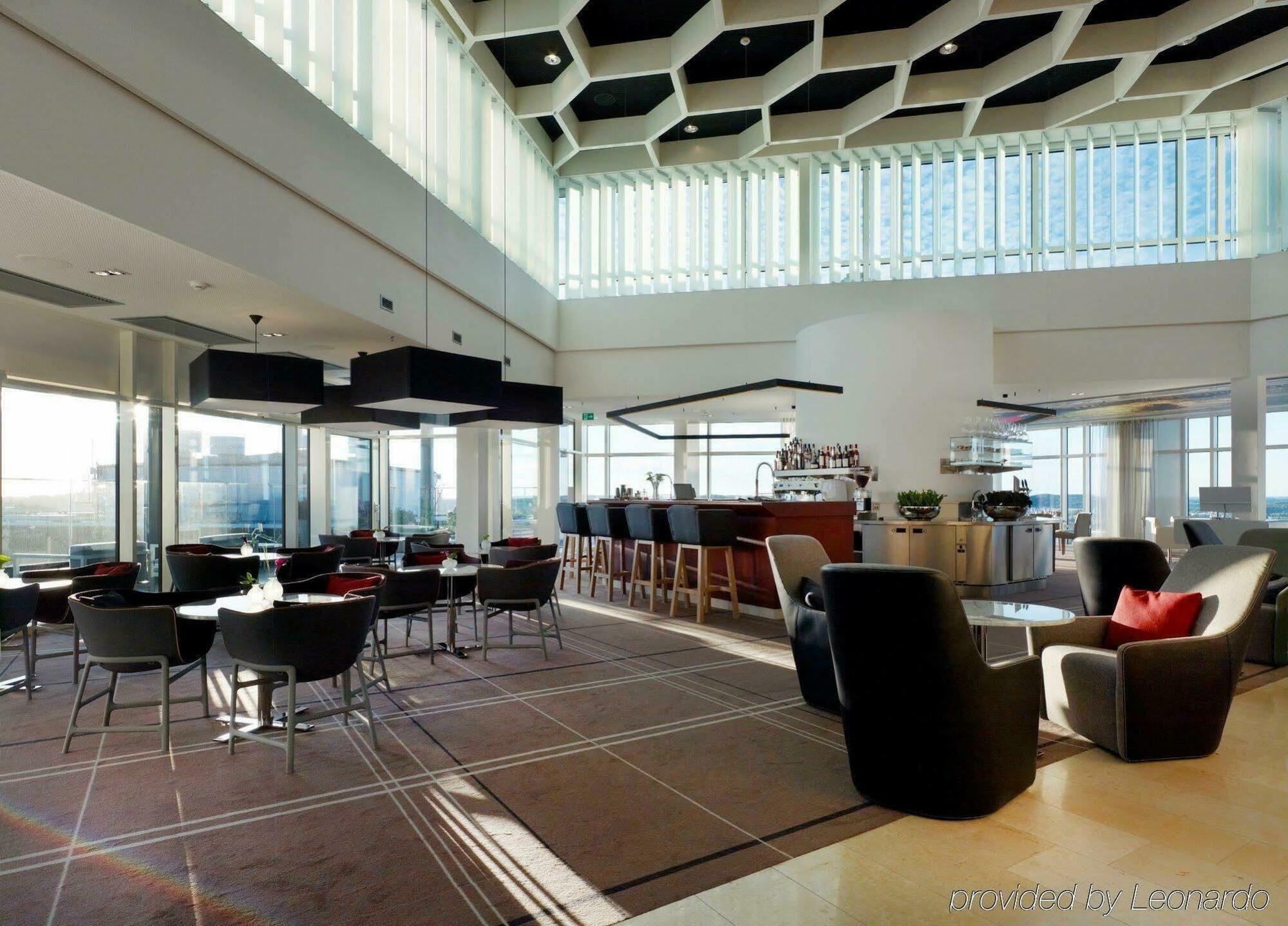 Upper House Hotel Gothenburg Exterior photo The lounge at the airport