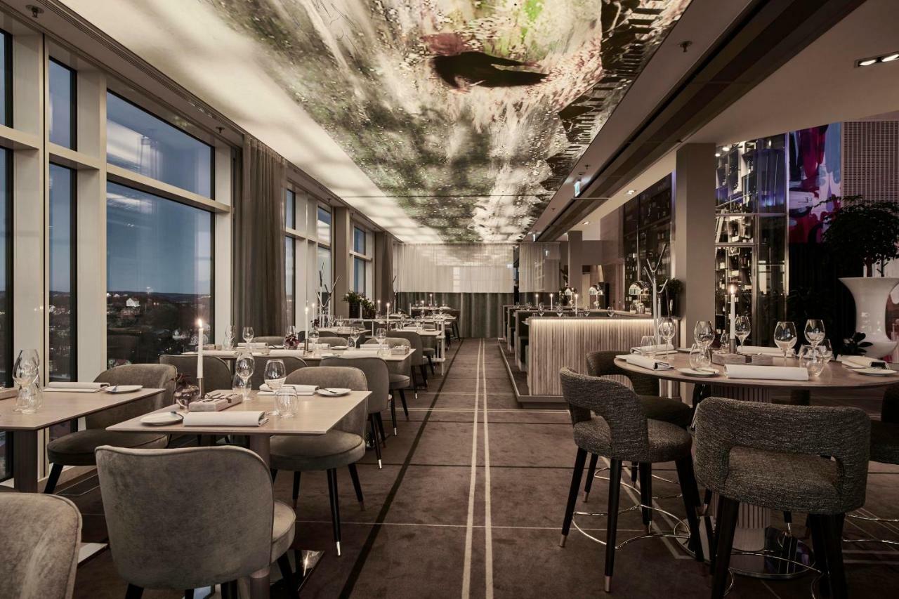 Upper House Hotel Gothenburg Exterior photo Restaurant Cloud 9