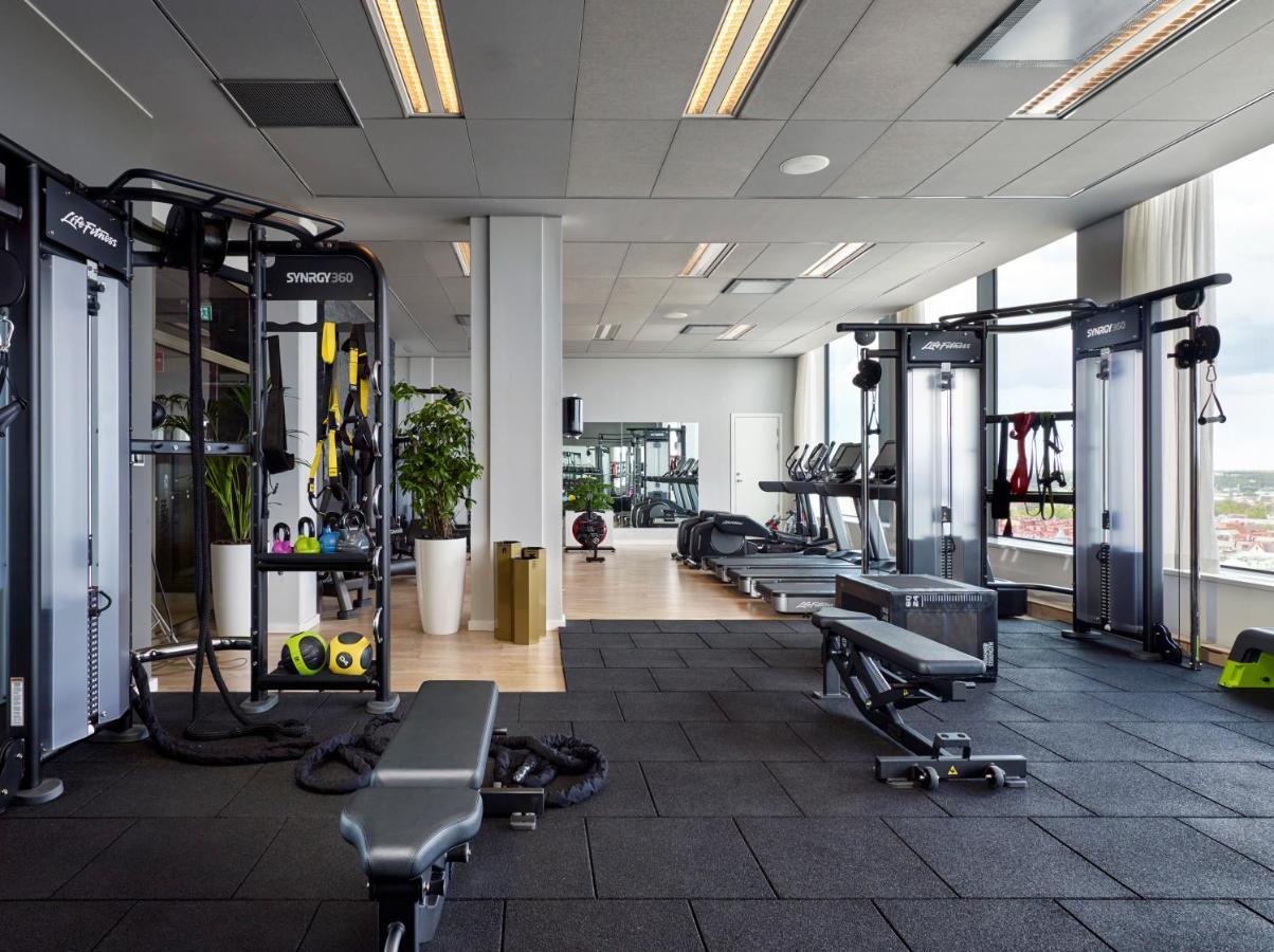 Upper House Hotel Gothenburg Exterior photo The gym at the 108